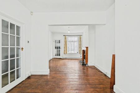 2 bedroom Terraced House for sale in Alcombe Road, The Mounts, Northampton, NN1