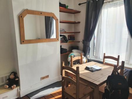 2 bedroom Terraced House for sale in Alcombe Road, The Mounts, Northampton, NN1