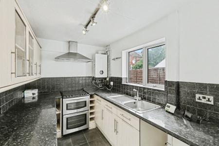 2 bedroom Terraced House for sale in Alcombe Road, The Mounts, Northampton, NN1