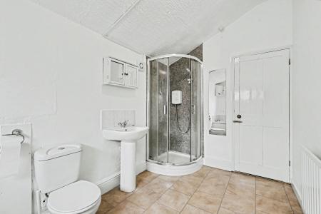 2 bedroom Terraced House for sale in Alcombe Road, The Mounts, Northampton, NN1