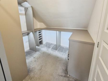 4 bedroom Terraced House to let in Willmott Road, Rushden, NN10