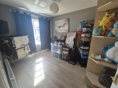 2 bedroom Flat to let in Beckets view, Northampton, NN1