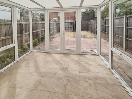 2 bedroom Semi-detached house to let in Scotney Close, East Hunsbury, Northampton, NN4