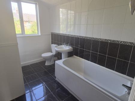 2 bedroom Terraced House to let in Spencer Street, St. James, Northampton, NN5