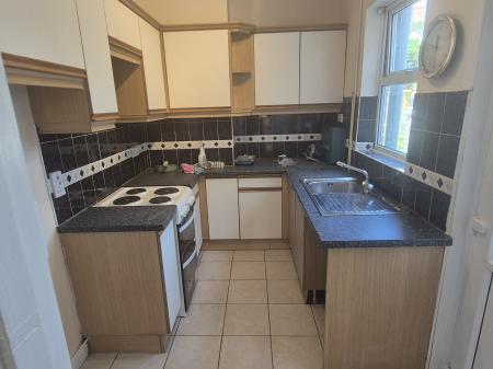 2 bedroom Terraced House to let in Spencer Street, St. James, Northampton, NN5