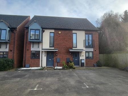 3 bedroom Semi-detached house to let in Mars Drive, Wellingborough, NN8