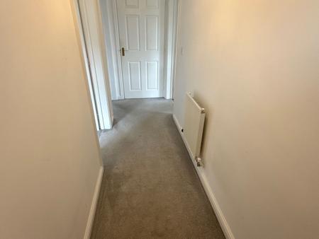 2 bedroom Flat to let in Gladiator Close, Wootton, Northampton, NN4