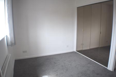 2 bedroom Terraced House to let in Woodpecker Way, East Hunsbury, Northampton, NN4