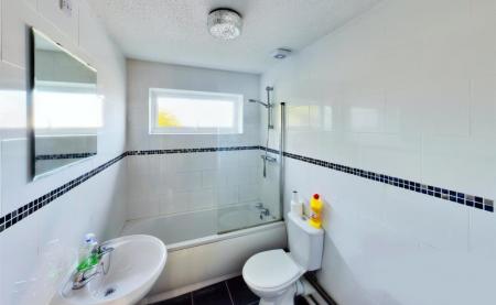 2 bedroom Flat for sale in Cromer Road, Mundesley, NR11