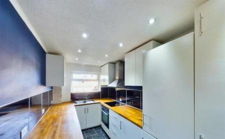 2 bedroom Flat for sale in Cromer Road, Mundesley, NR11