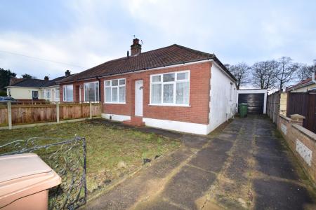 2 bedroom Semi-detached bungalow for sale in Spinney Close, Thorpe St Andrew, NR7