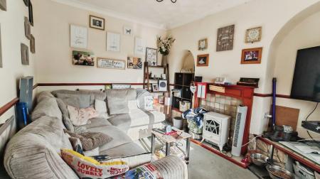 3 bedroom Semi-detached house for sale in Sandy Lane, Taverham, NR8