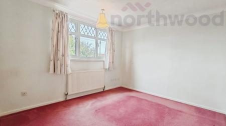 4 bedroom Semi-detached bungalow for sale in Woodland Drive, Norwich, NR6