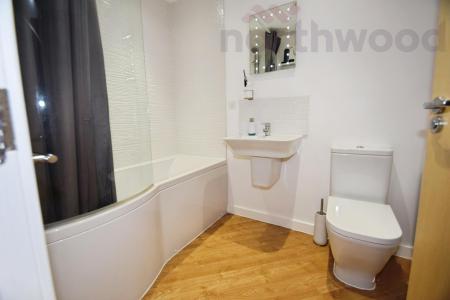 1 bedroom Flat for sale in Robinson Bank, Norwich, NR1