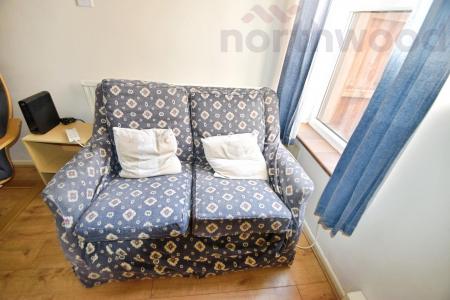 4 bedroom Terraced House to let in Avenue Road STUDENT, Norwich, NR2