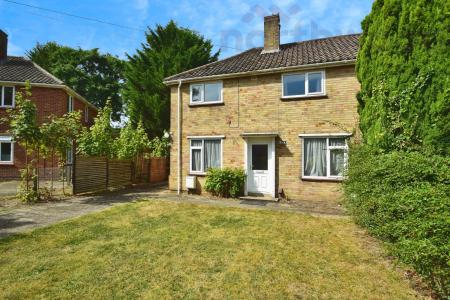 3 bedroom Semi-detached house to let in Wycliffe Road STUDENT, Norwich, NR4