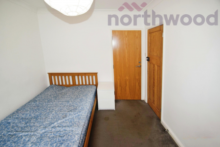 5 bedroom Bungalow to let in Earlham Green Lane STUDENT, Norwich, NR5