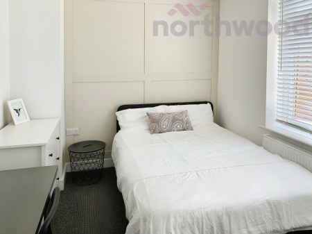 4 bedroom Semi-detached house to let in Beverley Road STUDENT, Norwich, NR5