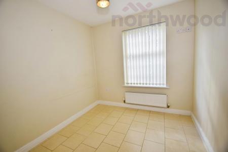 4 bedroom Detached house to let in Caddow Road, Norwich, NR5