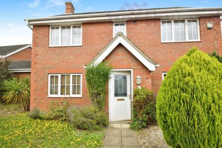 6 bedroom Detached house to let in Speedwell Way, Three Score, Norwich, NR5