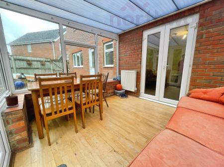 6 bedroom Detached house to let in Speedwell Way, Three Score, Norwich, NR5