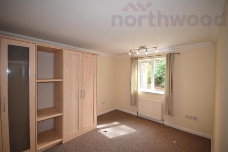 2 bedroom Flat to let in The Waterside, Lower Hellesdon, Norwich, NR6