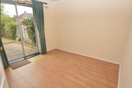 2 bedroom Flat for sale in Ivory Road, Norwich, NR4
