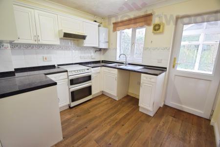 2 bedroom Bungalow to let in Tollhouse Road, Norwich, NR5