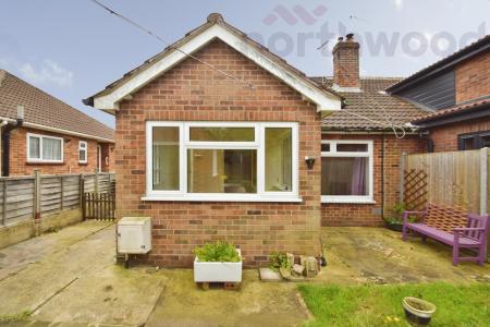 2 bedroom Bungalow to let in Lloyd Road, Norwich, NR1