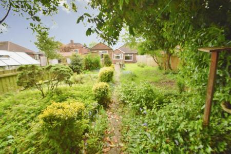 2 bedroom Bungalow to let in Lloyd Road, Norwich, NR1