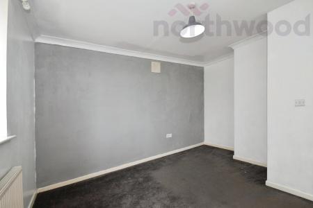 3 bedroom Semi-detached house to let in Boundary Road, Norwich, NR6