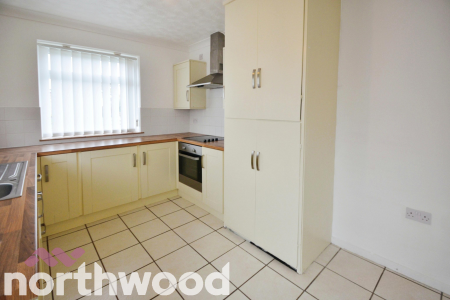 2 bedroom Bungalow to let in Manor Park Gardens, Long Stratton, NR15