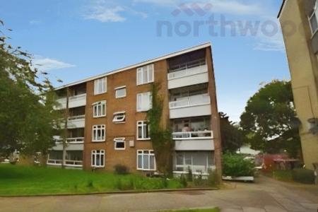 2 bedroom Flat to let in Somerleyton Gardens, Norwich, NR2