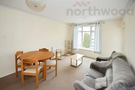 2 bedroom Flat to let in Somerleyton Gardens, Norwich, NR2