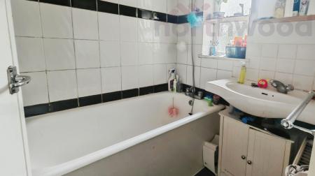 3 bedroom Semi-detached house for sale in Wheatley Road, Norwich, NR2