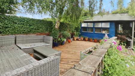 4 bedroom Semi-detached house for sale in Myrtle Avenue, Costessey, Norwich, NR8