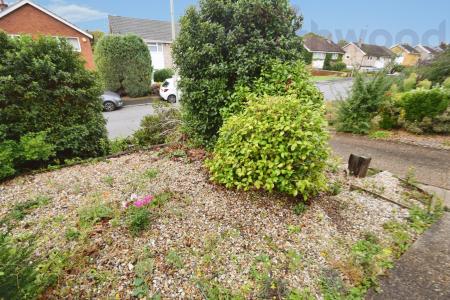 4 bedroom Detached house to let in Clovelly Drive, Hellesdon, NR6