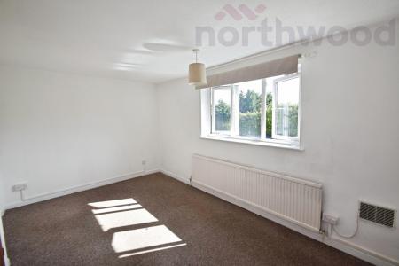 1 bedroom Flat to let in Malbrook Road, Norwich, NR5