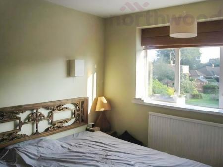 3 bedroom Semi-detached house to let in Hillcrest Road, Thorpe St Andrew, NR7