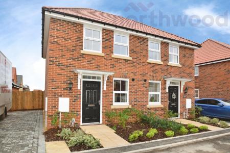 2 bedroom Semi-detached house to let in Willow Way, Horsford, NR10
