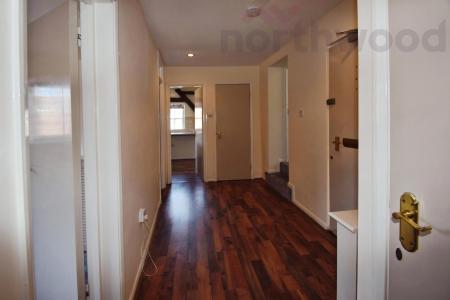 2 bedroom Flat to let in Calvert Street, Norwich, NR3