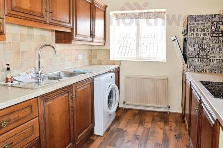 2 bedroom Flat to let in Calvert Street, Norwich, NR3