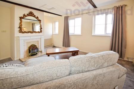 2 bedroom Flat to let in Calvert Street, Norwich, NR3