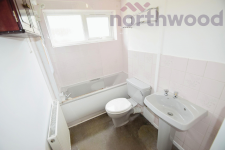 2 bedroom Flat to let in Bowers Avenue, Norwich, NR3