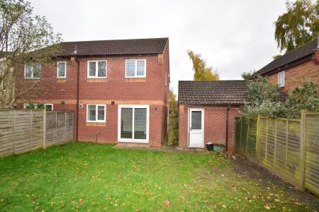 3 bedroom Semi-detached house to let in Buttercup Way Threescore, Norwich, NR5