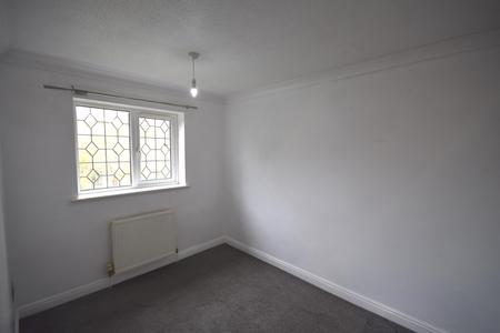3 bedroom Semi-detached house to let in Buttercup Way, Norwich, NR5