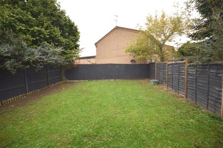 3 bedroom Semi-detached house to let in Buttercup Way, Norwich, NR5