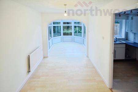 3 bedroom Semi-detached house to let in Suters Drive, Taverham, NR8
