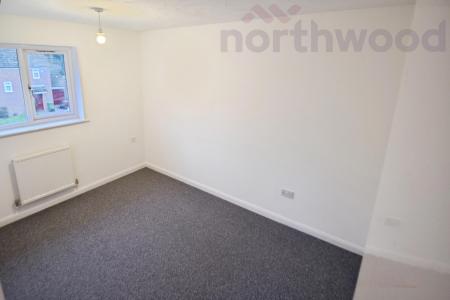 3 bedroom Semi-detached house to let in Suters Drive, Taverham, NR8