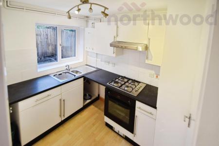 3 bedroom Semi-detached house to let in Suters Drive, Taverham, NR8